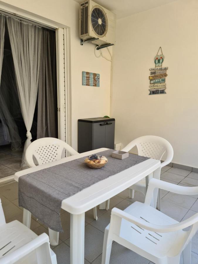 Seaside Apartment In Xilokastro - Selene By Booking Kottas Xylokastro Dış mekan fotoğraf